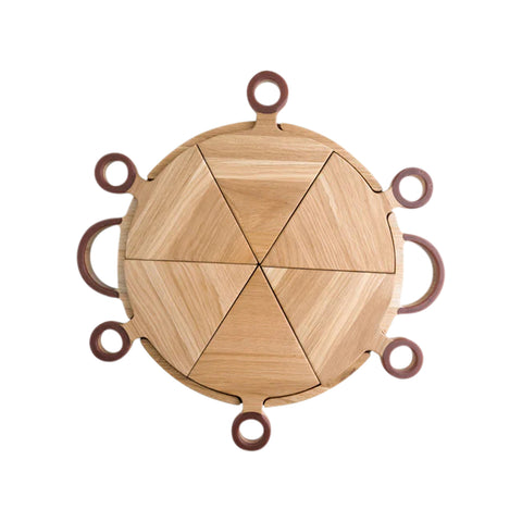 Talen Pizza Tray With 6 Wedges And Pizza Cutter Wheel, Oak Wood
