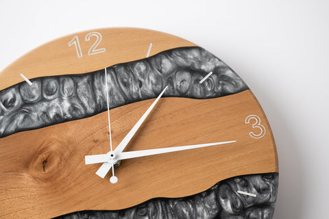 Costa Wall Clock, Walnut - Pearl Gray Resin-ReinWood